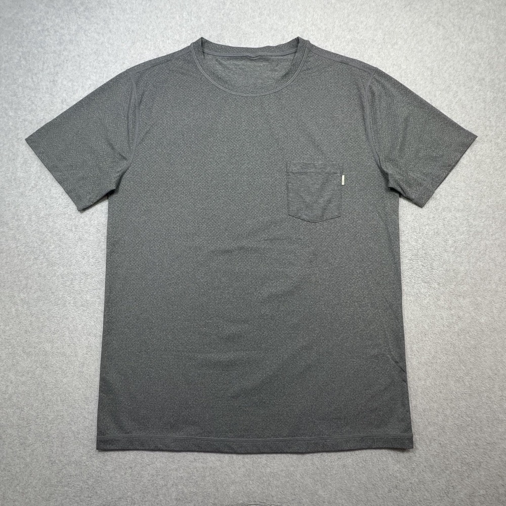 Vuori Tradewind Performance T Shirt Mens Large Gray Pocket Lightweight Active